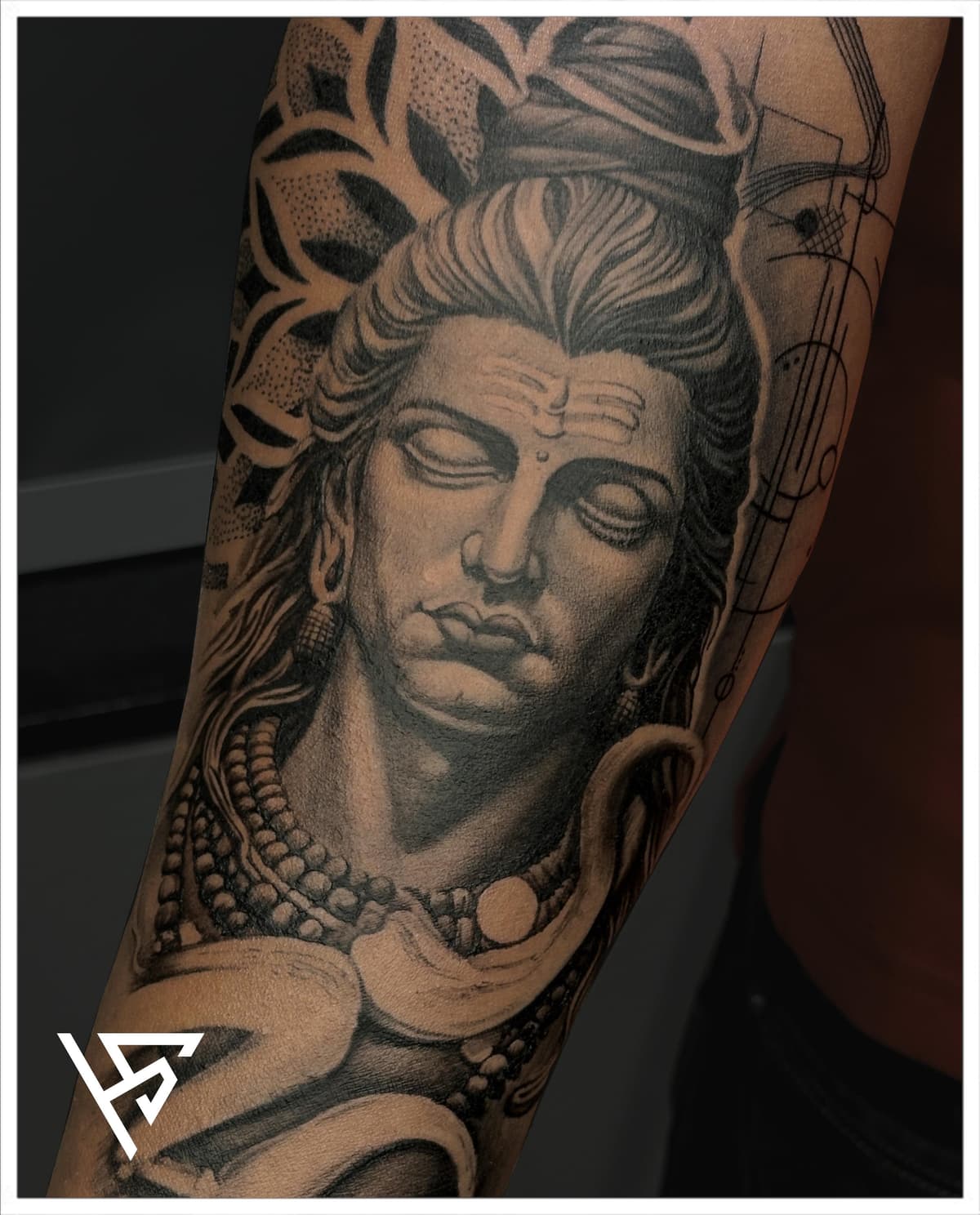 Tattoo example - Color